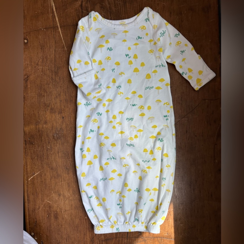 Hanna Anderson Newborn Gown